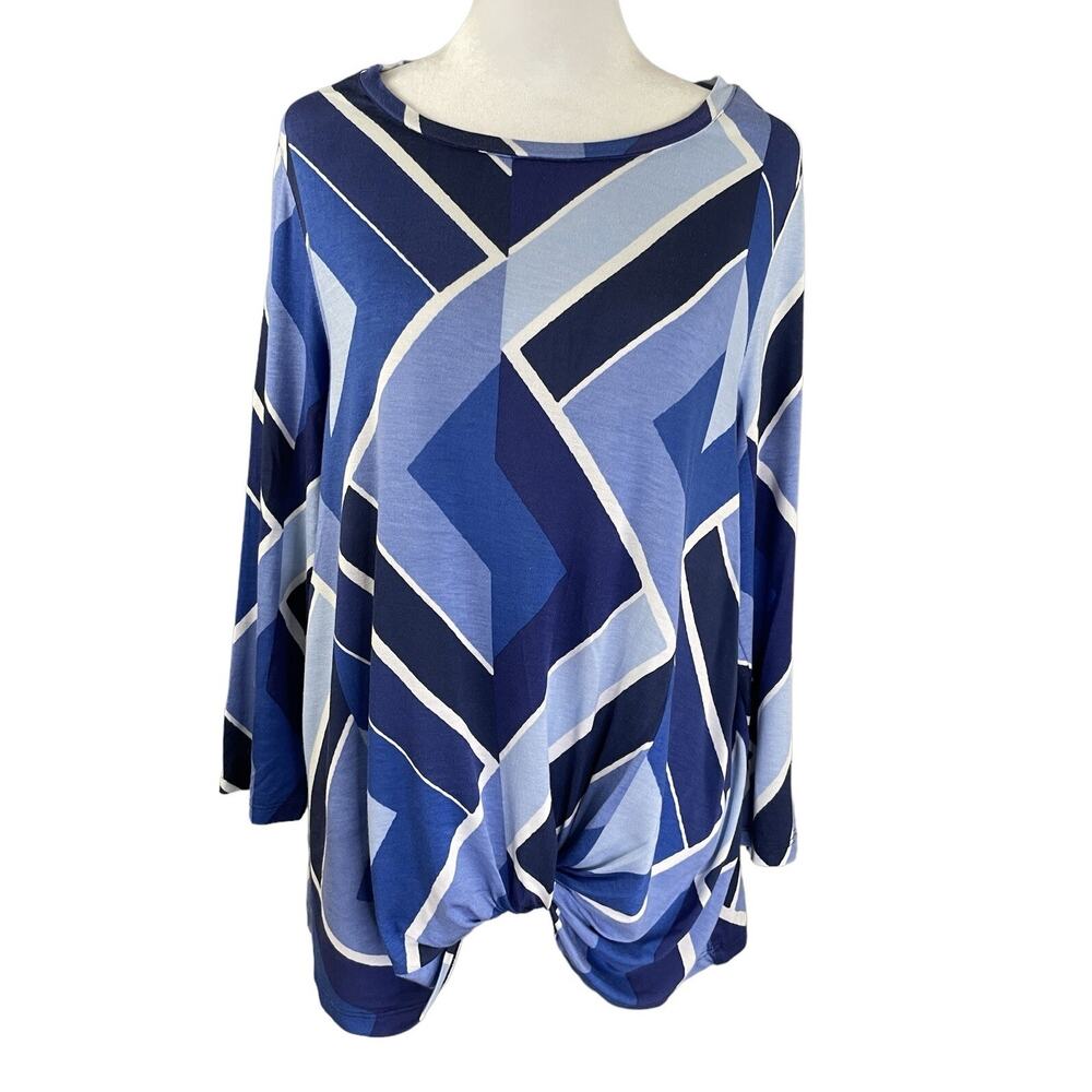 Tommy Bahama Top Women's M Twist Hem 3/4 Sleeve Blue White Geometric Rayon Blend